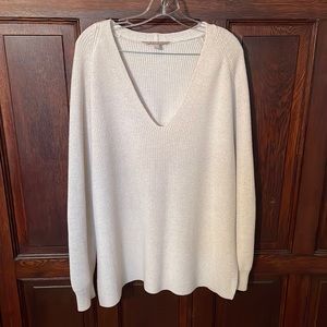 Athleta V neck wool sweater size large cream